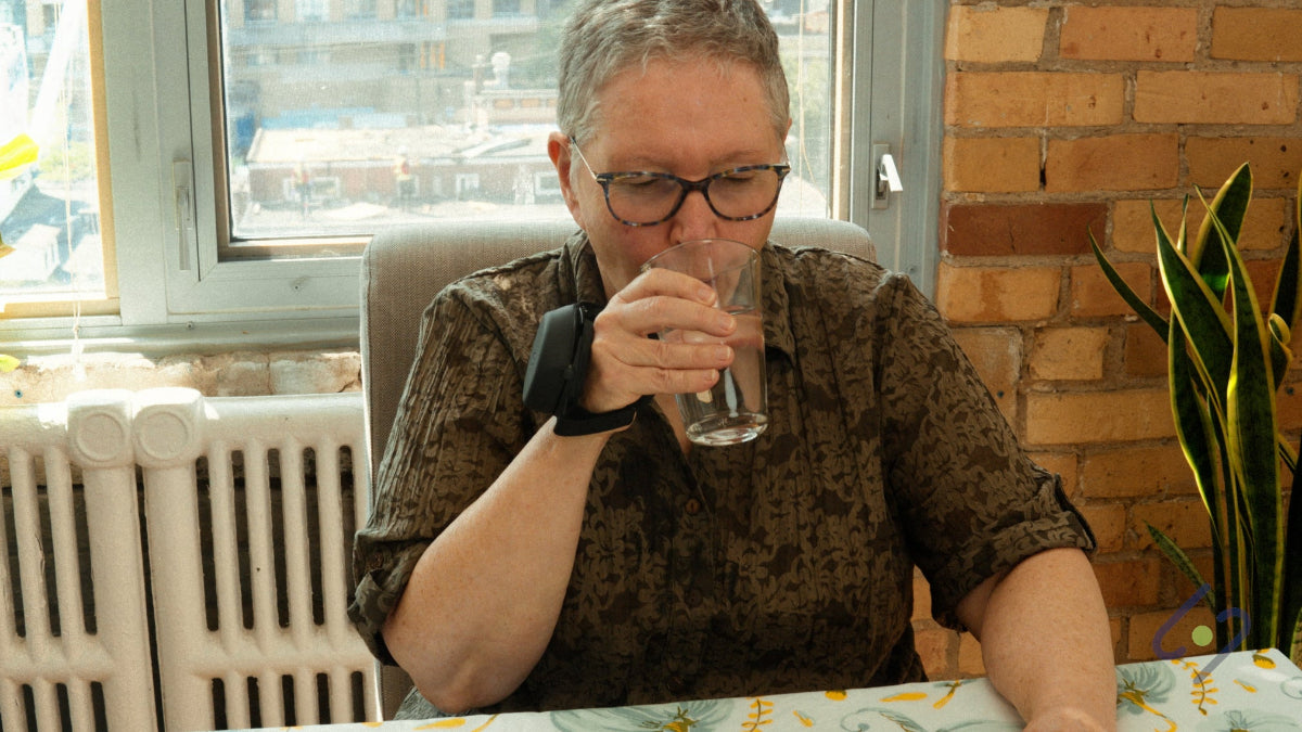 Steadi-3 Plus – Your Anti-Tremor Glove for Daily Independence