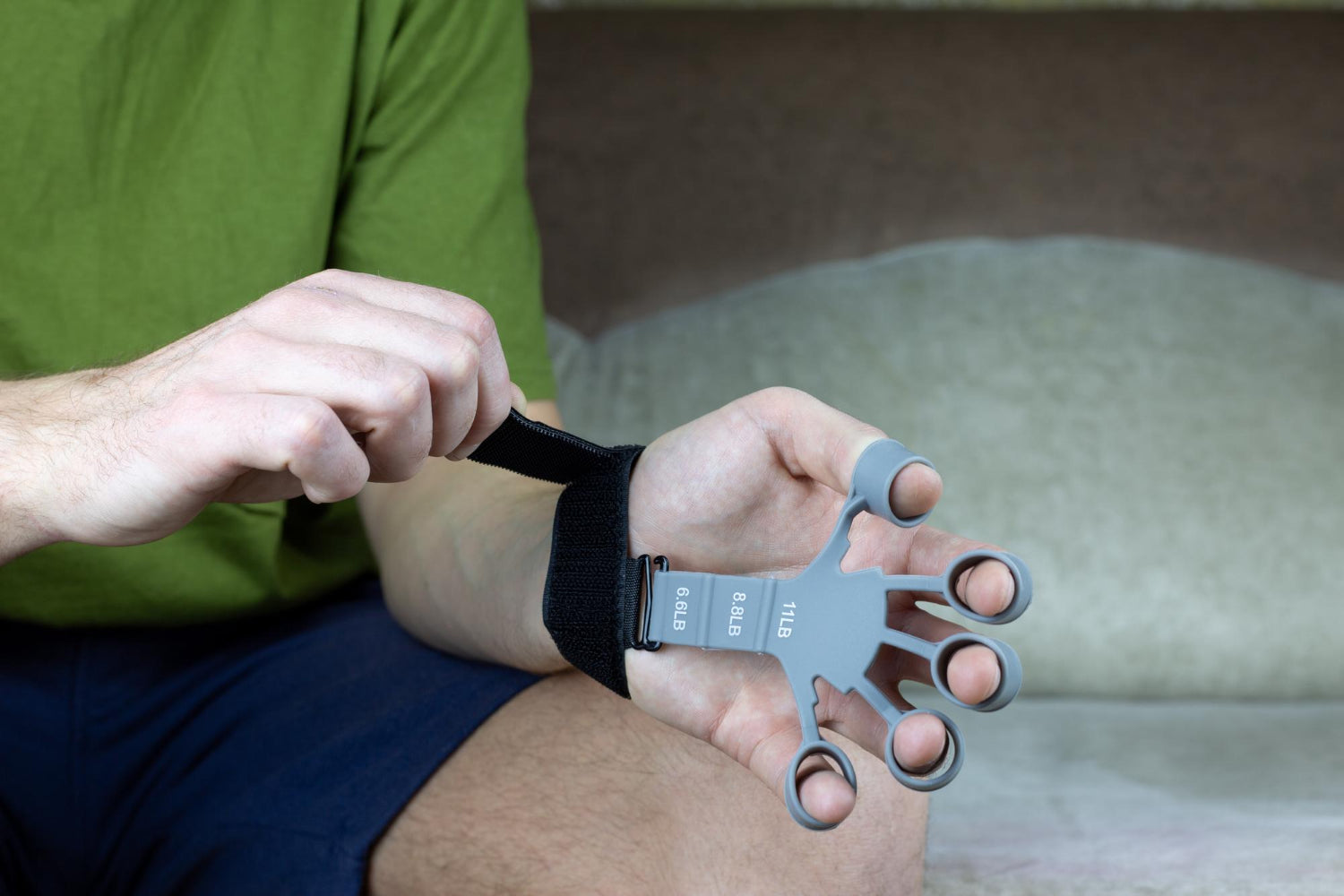 A Complete Guide To Assistive Devices For Hand Tremors